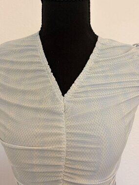 Open Edit ruched printed top 💙 (XXS)